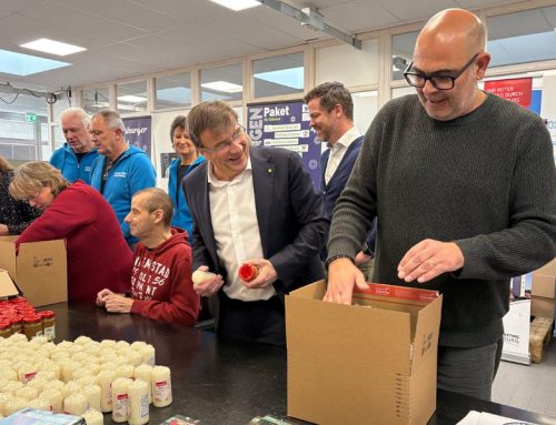 Promi-Besuch für die gute Sache