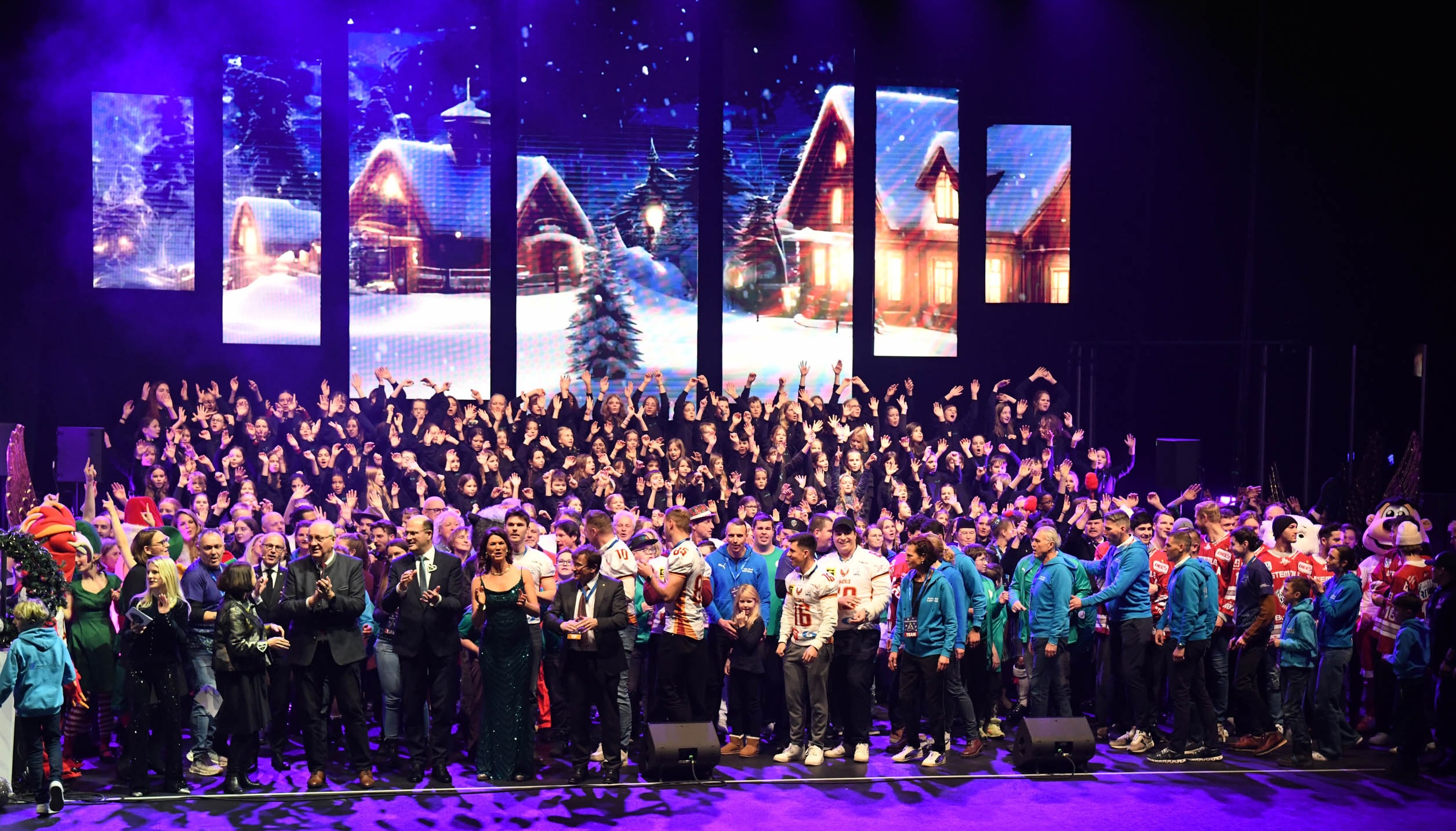weihnachtssingen-2025-regensburg-finale-tino-lex